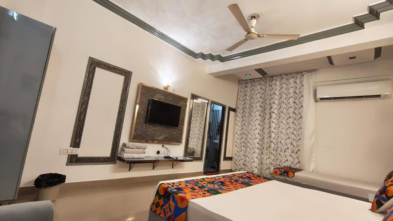 Hotel Omni Plaza Jodhpur  Room photo